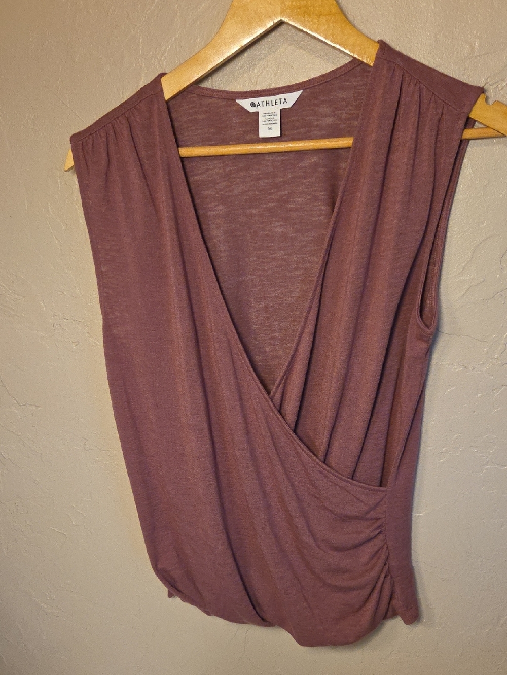 Athleta Mauve Sleeveless Surplice Draped Tank Size Med